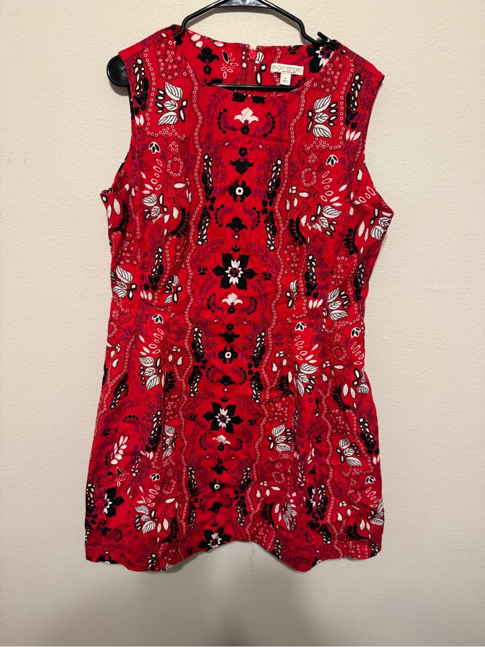 eva mendes for New York & Company Red Floral Sleeveless Tank
